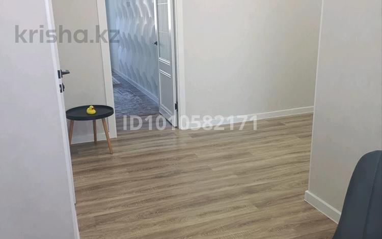 2-комнатная квартира · 64 м² · 6/6 этаж, 39-й мкр 12 за 17.5 млн 〒 в Актау — фото 2