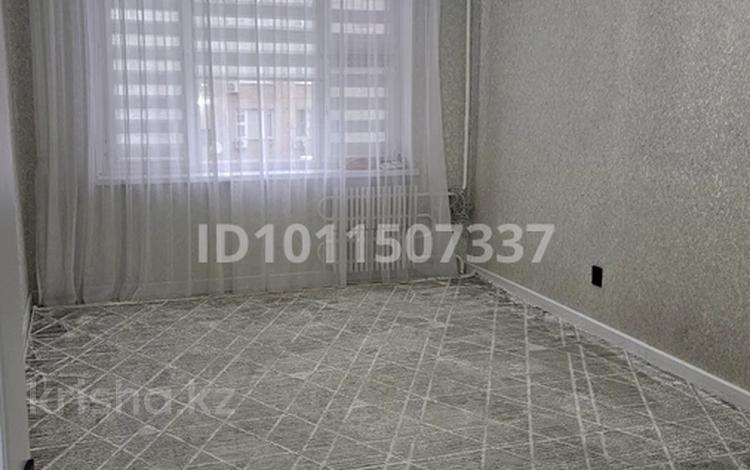 2-комнатная квартира · 54 м² · 3/5 этаж, 12-й мкр — напротив ТРК Актау за 18 млн ₸ — фото 2