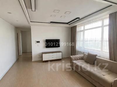 3-комнатная квартира · 72.6 м² · 9/28 этаж, Нажимеденова 4 за 75 млн ₸ в Астане, Алматы р-н