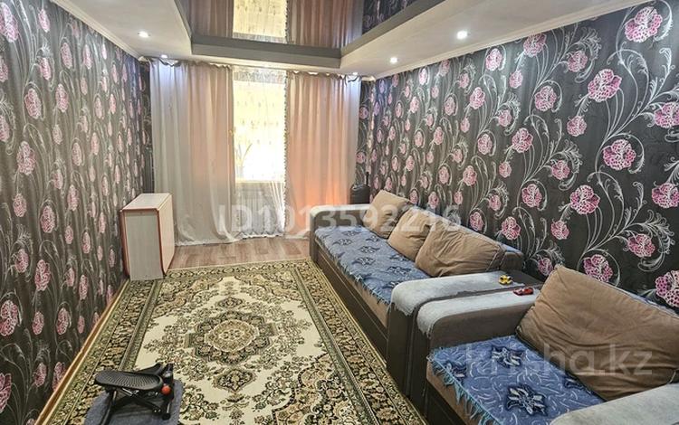 3-комнатная квартира · 57 м² · 3/4 этаж, Школьная 4 за 12 млн ₸ в Курчатове — фото 2