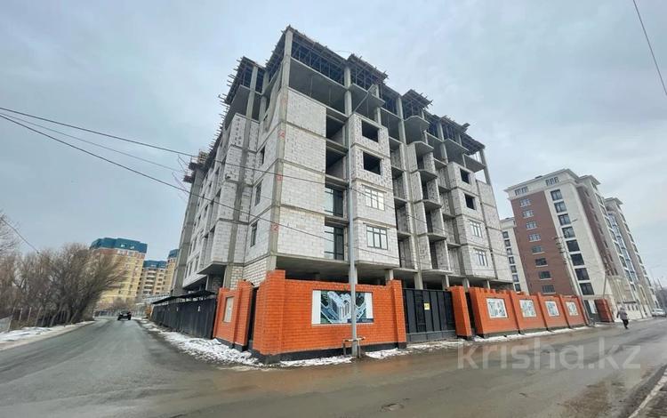 1-комнатная квартира, 59.2 м², 2/10 этаж, Шарипова 6 за ~ 23.4 млн 〒 в Атырау — фото 2