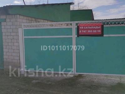 Жеке үй · 5 бөлме · 80 м² · 6 жүзд., Ленинградская улица 5 — Школа Абая, бағасы: 8 млн ₸ в Урджаре