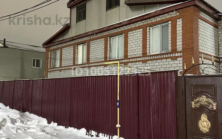 Жеке үй · 5 бөлме · 300 м² · 10 сот., Майкутова 27 — Район старого вокзал, бағасы: 65 млн ₸ в Астане, Сарыарка р-н — фото 37