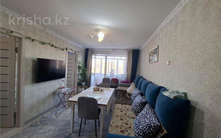 3-бөлмелі пәтер · 48 м² · 4/5 қабат, 23-шағынаудан 37, бағасы: 15 млн ₸ в Караганде, Алихана Бокейханова р-н — фото 2
