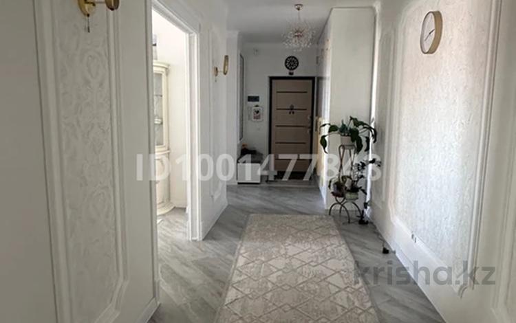 4-комнатная квартира · 138 м² · 9/9 этаж, мкр. Алтын орда, Батыс 2 11л за 55 млн ₸ в Актобе — фото 2