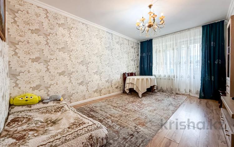 3-комнатная квартира · 70 м² · 4/5 этаж, мкр Орбита-4 за 56 млн ₸ в Алматы, Бостандыкский р-н — фото 2