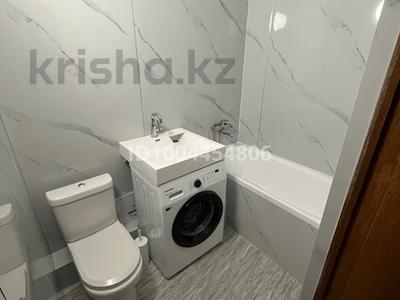 3-бөлмелі пәтер · 60 м² · 2/5 қабат, Азаттык 46а — Бизнес центр Suleimen Tower, бағасы: 17 млн ₸ в Атырау