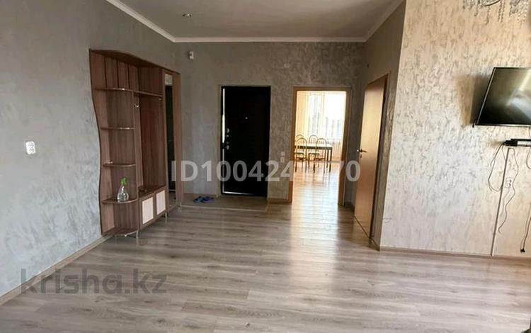 3-бөлмелі пәтер · 70 м² · 3/3 қабат, мкр Кадыра Мырза-Али, Черненко 6/1 — Сзади нового РФМШ, бағасы: 170 000 ₸ в Уральске — фото 18
