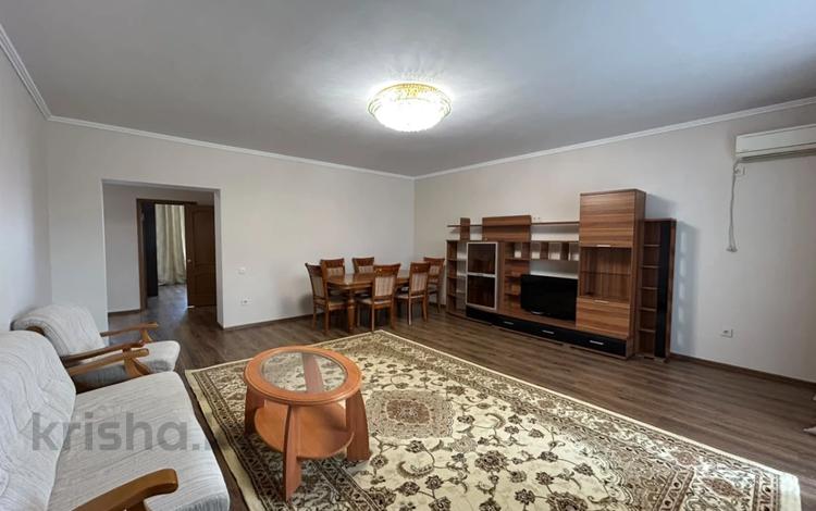 3-комнатная квартира · 118 м² · 4/5 этаж, мкр. Алтын орда, Молдагуловой за 270 000 ₸ в Актобе — фото 3