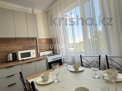 3-комнатная квартира · 65 м² · 4/5 этаж, Короленко 32 за 20 000 ₸ в Уральске