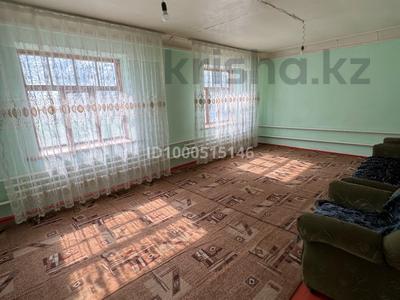Отдельный дом · 4 комнаты · 121 м² · 32 сот., А.Қалменов 38 — Келес ауданы,Қошқарата ауылдың оқругі,1 Мамыр елдікмекені(Бесқұбыр) за 20 млн 〒 в Абае