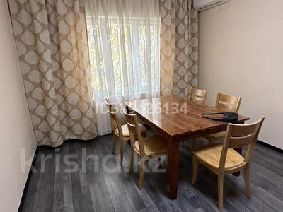 3-комнатная квартира · 64 м² · 2/5 этаж, 8-й микрорайон 64 — Бейбитшилик 64,рядом гостиница Айдана Плаза за 250 000 ₸ в Шымкенте, Туран р-н