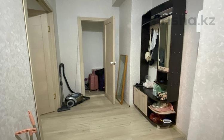 1-комнатная квартира · 45 м² · 8/10 этаж, Есенберлина 13/6 — утепова за 17.9 млн 〒 в Усть-Каменогорске, Ульбинский — фото 2
