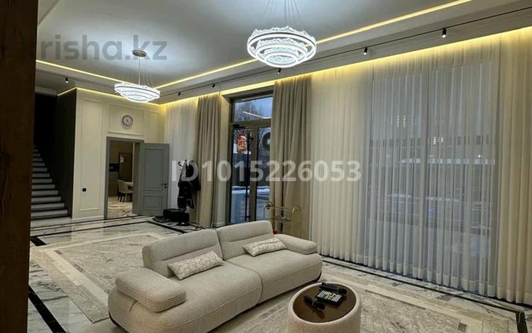 Отдельный дом · 6 комнат · 295.2 м² · 12 сот., 010 1382 за 270 млн ₸ в  — фото 2