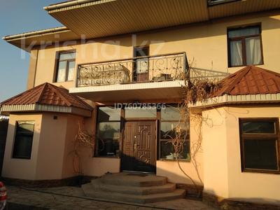 Дом · 8 комнат · 240 м², Наурыз — Мечеть за 50 000 〒 в 