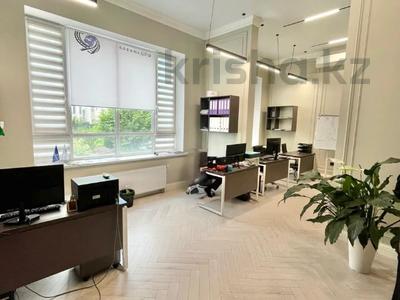 3-бөлмелі пәтер · 75 м² · 1/21 қабат, Аль-Фараби 27 — Сейфуллина, бағасы: 120 млн ₸ в Алматы, Бостандыкский р-н