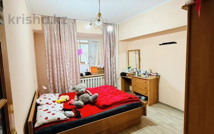 3-комнатная квартира · 72 м² · 2/9 этаж, Мкр. Аксай-2 за 43.5 млн ₸ в Алматы, Ауэзовский р-н — фото 2