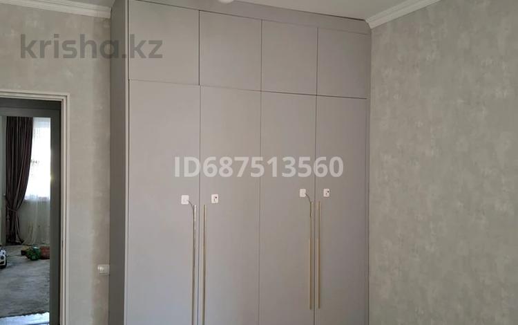 3-бөлмелі пәтер · 70 м² · 2/5 қабат, 12-ш/а. 40 — Напротив ТРК Актау, бағасы: 23.5 млн ₸ в 12-й мкр — фото 66