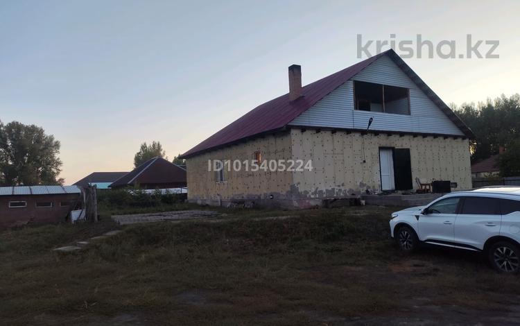 Отдельный дом · 4 комнаты · 140 м² · 10 сот., Бакчебаева 8 за 28 млн ₸ в Семее, Красный Кордон — фото 2