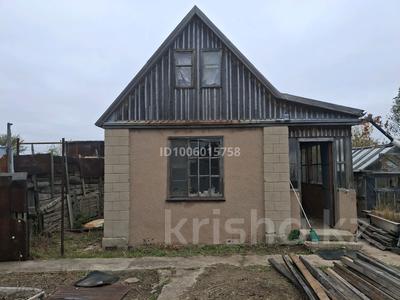 Дача · 2 комнаты · 35 м² · 6 сот., мкр Кунгей — Старый пост гаи в сторону аэропорта за 1.5 млн 〒 в Караганде, Казыбек би р-н
