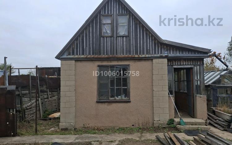 Дача · 2 комнаты · 35 м² · 6 сот., мкр Кунгей — Старый пост гаи в сторону аэропорта за 1.5 млн ₸ в Караганде, Казыбек би р-н — фото 2