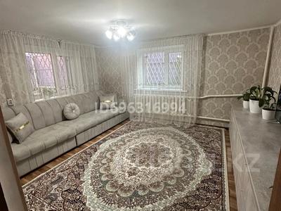 Жеке үй · 7 бөлме · 145 м² · 6 жүзд., Кондратьева — Алазани кафе и Зона отдыха Зербулак, бағасы: 50 млн ₸ в Таразе