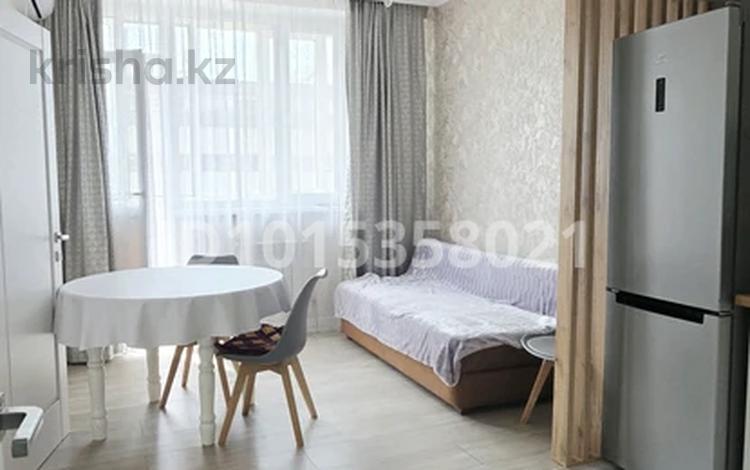 1-комнатная квартира · 39 м² · 3/10 этаж, мкр Аксай-4 119 за 280 000 ₸ в Алматы, Ауэзовский р-н — фото 2