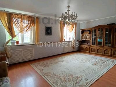 Жеке үй · 4 бөлме · 144 м² · 10 жүзд., Алтын дан — В доль дороги, бағасы: 25 млн ₸ в Актобе, жилой массив Заречный-1