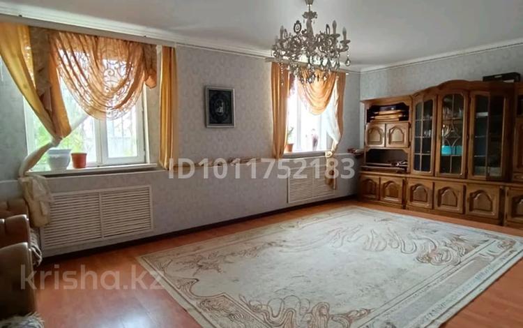Жеке үй · 4 бөлме · 144 м² · 10 жүзд., Алтын дан — В доль дороги, бағасы: 25 млн ₸ в Актобе, жилой массив Заречный-1 — фото 2