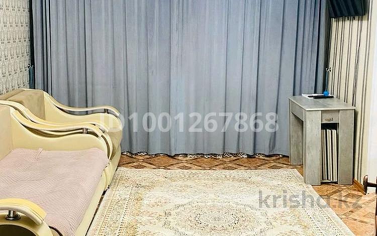 2-бөлмелі пәтер · 44 м² · 2/2 қабат, Сатпаева — Находиться возле дюна, бағасы: 5.5 млн ₸ в Топаре — фото 2