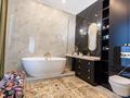 5-бөлмелі пәтер · 250 м² · 2/3 қабат, Кербулакская ул. 8/1к1, бағасы: 320 млн ₸ в Алматы, Медеуский р-н — фото 16