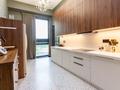 5-бөлмелі пәтер · 250 м² · 2/3 қабат, Кербулакская ул. 8/1к1, бағасы: 320 млн ₸ в Алматы, Медеуский р-н — фото 11