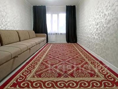 4-комнатная квартира · 85 м² · 2/5 этаж, мкр Аксай-3А 42 за 380 000 ₸ в Алматы, Ауэзовский р-н
