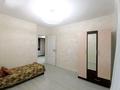 4-комнатная квартира · 85 м² · 2/5 этаж, мкр Аксай-3А 42 за 400 000 ₸ в Алматы, Ауэзовский р-н — фото 5
