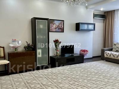 2-комнатная квартира · 70 м² · 8/18 этаж, Гагарина 127 за 63 млн ₸ в Алматы, Бостандыкский р-н