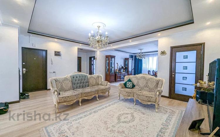 4-комнатная квартира · 160 м² · 11/15 этаж, Жазылбека за 105 млн ₸ в Алматы, Ауэзовский р-н — фото 2