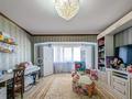 4-комнатная квартира · 160 м² · 11/15 этаж, Жазылбека за 105 млн ₸ в Алматы, Ауэзовский р-н — фото 10
