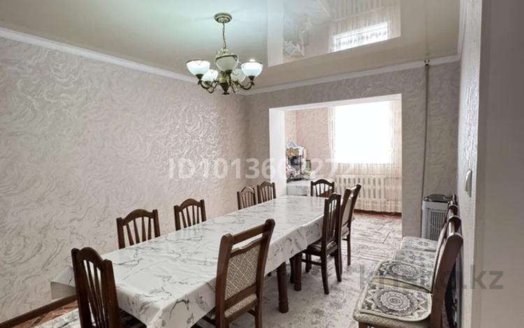 3-бөлмелі пәтер · 65 м² · 1/4 қабат, Тасбогет Амангелди Иманов 65 — Детский больница. Дарын мектебі, бағасы: 11.8 млн ₸ в  — фото 2