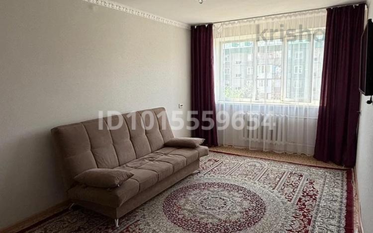2-бөлмелі пәтер · 54 м² · 4/5 қабат, Королева 72, бағасы: 130 000 ₸ в Экибастузе — фото 2