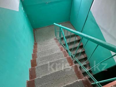 1-бөлмелі пәтер · 35 м² · 9 қабат, 2 ш/а., 101 стрелковой бригады 16, бағасы: 10 млн ₸ в Актобе, мкр 8