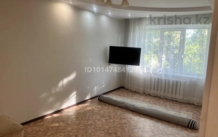 3-комнатная квартира · 65 м² · 4/9 этаж, мкр Строитель 29 за 21 млн ₸ в Уральске — фото 2