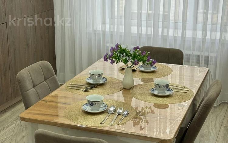1-бөлмелі пәтер · 45.5 м² · 2/5 қабат, Алтын орда ш/а. 357/1, бағасы: 25.5 млн ₸ в Актобе, мкр. Алтын орда — фото 2