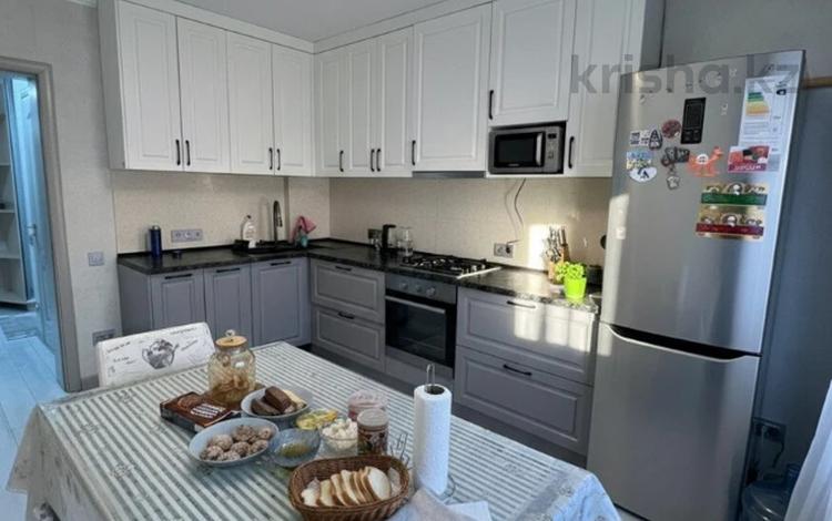 3-бөлмелі пәтер · 85 м² · 3/7 қабат, Макатаева 33/2 — Жангельдина, бағасы: 66 млн ₸ в Алматы, Медеуский р-н — фото 4