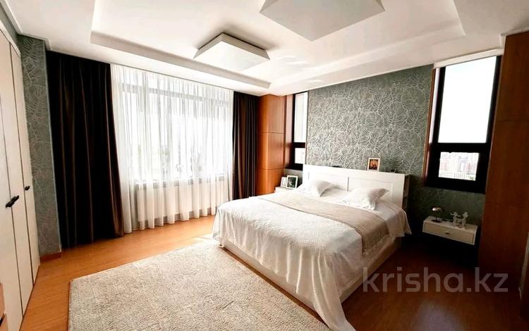 3-бөлмелі пәтер · 96 м² · 17 қабат, Кошкарбаева 2, бағасы: 73 млн ₸ в Астане, Сарайшык р-н — фото 17