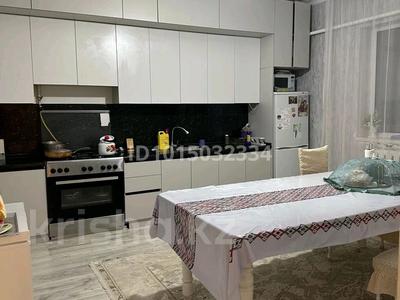 Отдельный дом · 5 комнат · 158 м² · 25.4 сот., Жосалы 52 — Орталық көшеге жақын. Назерке магазинге жақын за 26.5 млн ₸ в Жанаозен