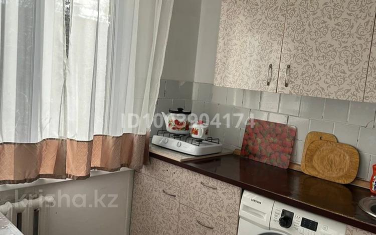 1-комнатная квартира · 36 м² · 4/5 этаж, мкр Орбита-3 за 250 000 ₸ в Алматы, Бостандыкский р-н — фото 2