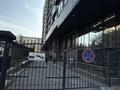 Свободное назначение, офисы, магазины и бутики, салоны красоты, фитнес и спорт, медцентры и аптеки, образование, развлечения, конференц-залы, кабинеты и рабочие места, студии · 143.6 м² за ~ 1.3 млн ₸ в Алматы, Алмалинский р-н