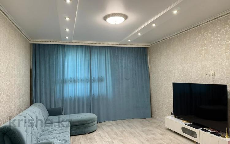 2-бөлмелі пәтер · 93 м² · 3/9 қабат, Достык 10, бағасы: 53 млн ₸ в Астане, Есильский р-н — фото 2