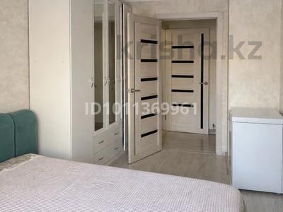 3-комнатная квартира · 65 м² · 2/5 этаж, Пришахтинск, 22й микрорайон 24 за 22 млн 〒 в Караганде, Алихана Бокейханова р-н