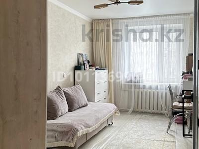 3-бөлмелі пәтер · 65 м² · 2/5 қабат, 22-шағынаудан 24, бағасы: 21 млн ₸ в Караганде, Алихана Бокейханова р-н